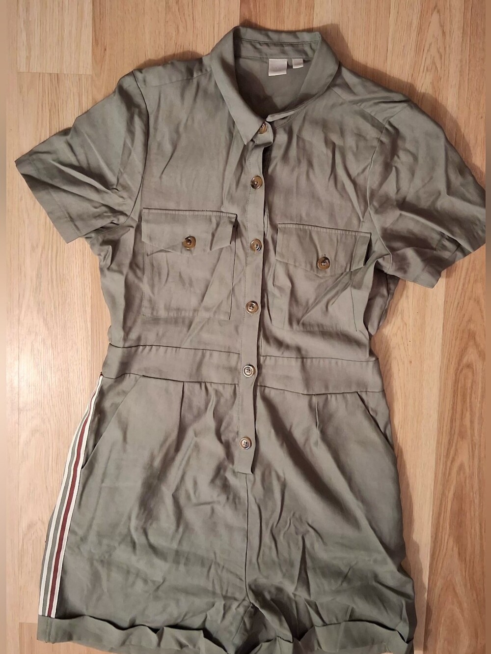 Twik Utility Romper with Side Stripe – Olive Green | Size M - Picture 3 of 9